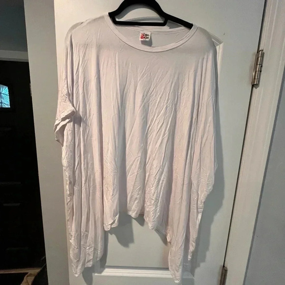 ~Zig Zag~ T-Shirt - OS - Picture 1 of 6